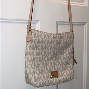 Michael Kors Crossbody